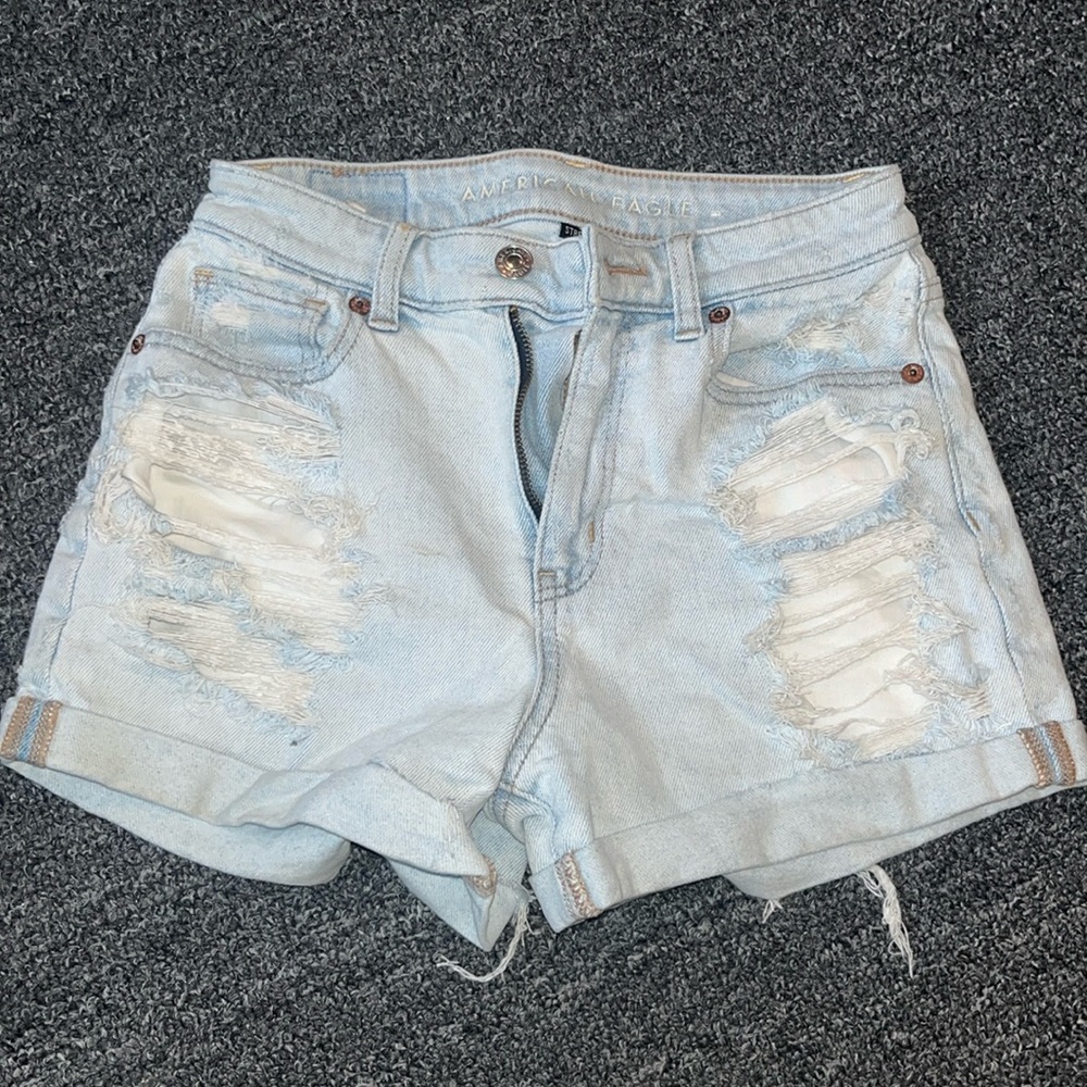American Eagle women’s high rise jean shorts size 0
